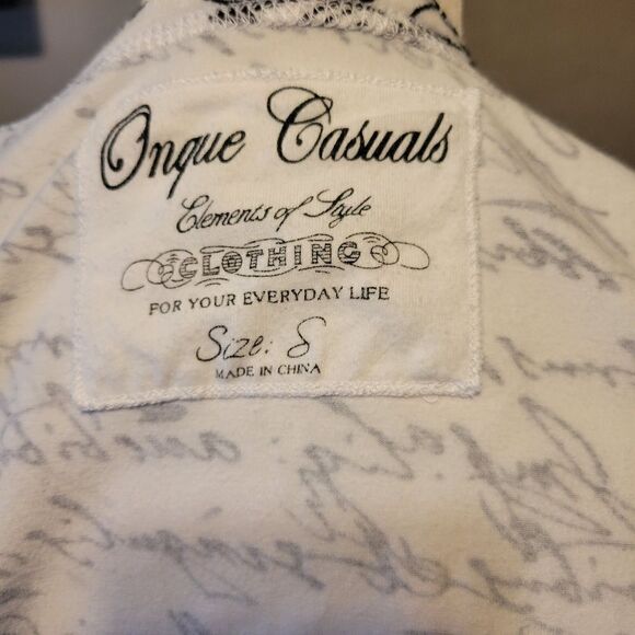 Onque Casuals Snap Button Top Size Small - Picture 6 of 6